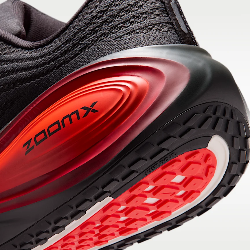 NIKE Vomero Plus — Men's Road Running Shoes - Image 8