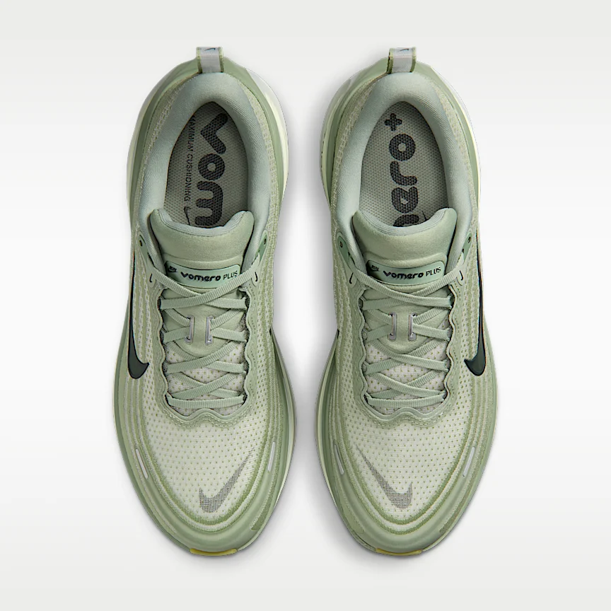 NIKE Vomero Plus — Men's Road Running Shoes - Image 4