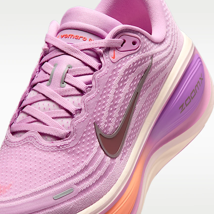 NIKE Vomero Plus — Women's Road Running Shoes - Image 7
