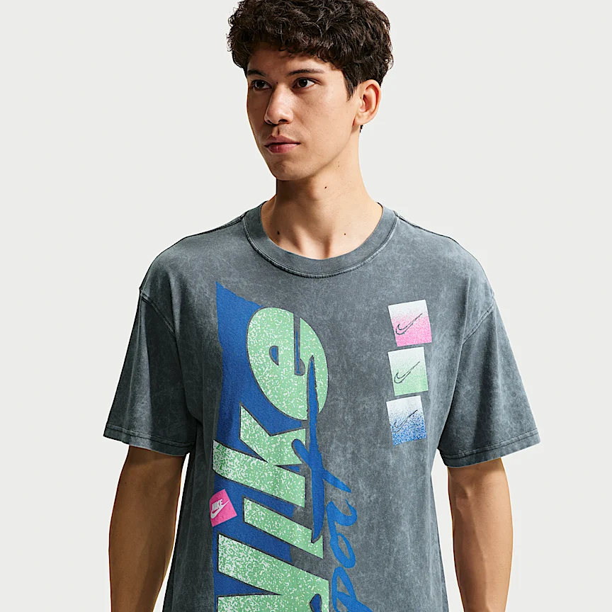 NIKE スポーツウェア — マックス90 Tシャツ
