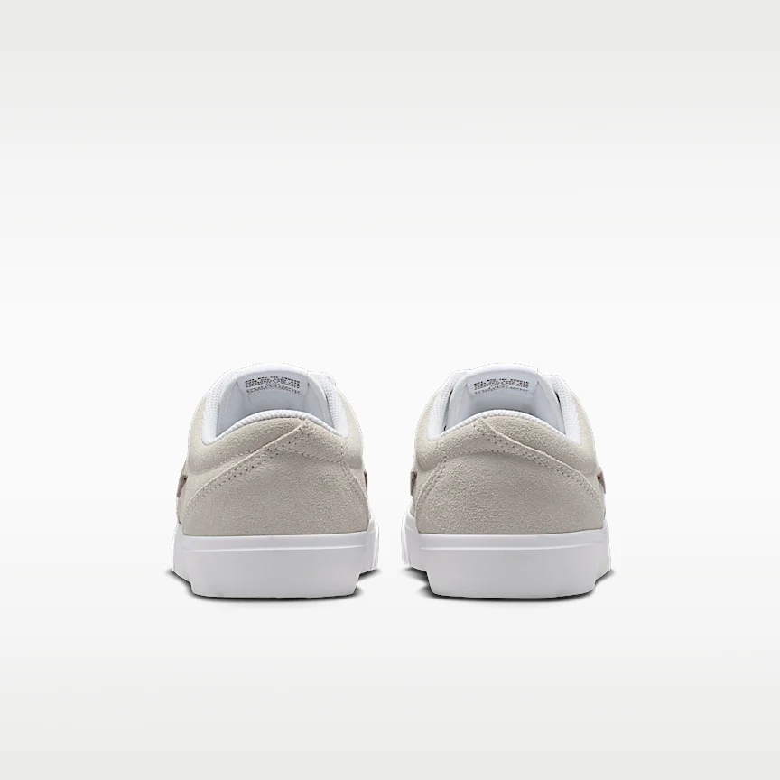 NIKE チャージ スエード — メンズシューズ - Image 6