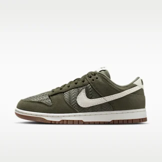 NIKE Dunk Low Premium SE — Women's Shoes