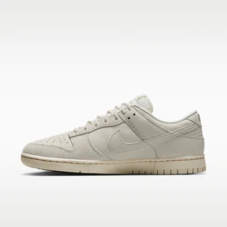 NIKE Dunk Low Retro SE — Men's Shoes
