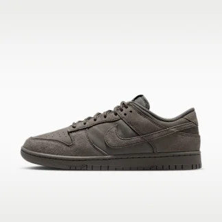 NIKE ダンク LOW レトロ SE — メンズシューズ