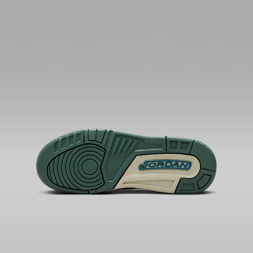 NIKE エア ジョーダン 3 レトロ — ジュニアシューズ - Image 2
