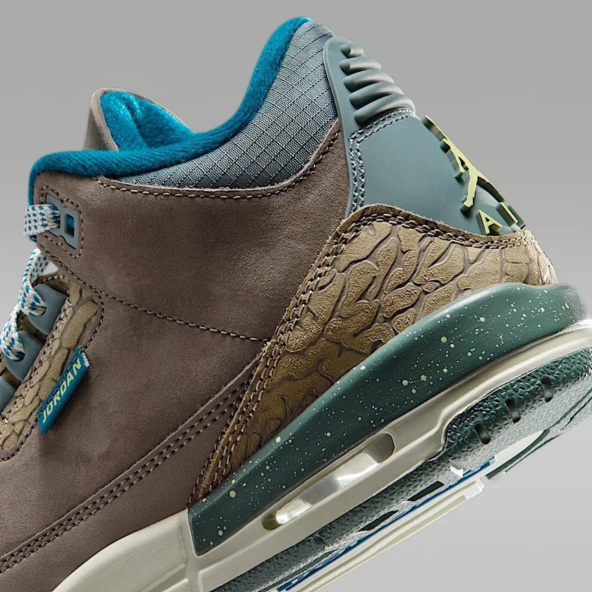 NIKE エア ジョーダン 3 レトロ — ジュニアシューズ - Image 8