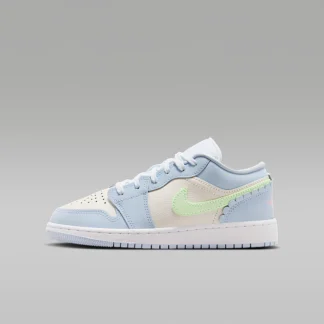 NIKE エア ジョーダン 1 LOW SE — ジュニアシューズ