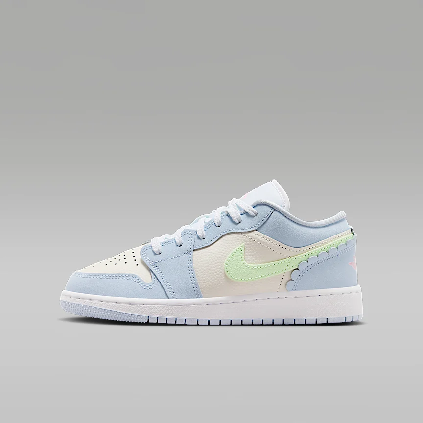 NIKE エア ジョーダン 1 LOW SE — ジュニアシューズ