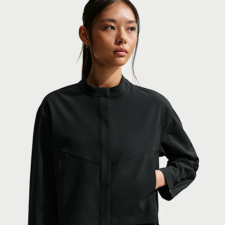 NIKE 24.7 Perfect Stretch — Women's Dri-FIT Loose Fit Cropped Jacket