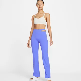 NIKE ゼンビー — ウィメンズ ハイウエスト フレアード レギンス