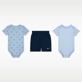 NIKE エッセンシャル — ベビー ストライプ スウッシュフェティ スリーピース セットアップ