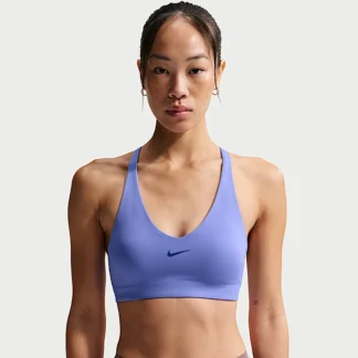 NIKE ユニバーサ — ウィメンズ ミディアムサポート パッディド スポーツブラ