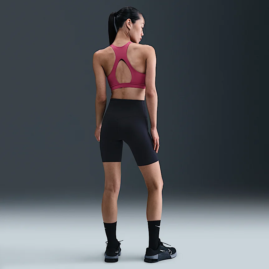 NIKE ユニバーサ — ウィメンズ ミディアムサポート パッディド スポーツブラ - Image 5