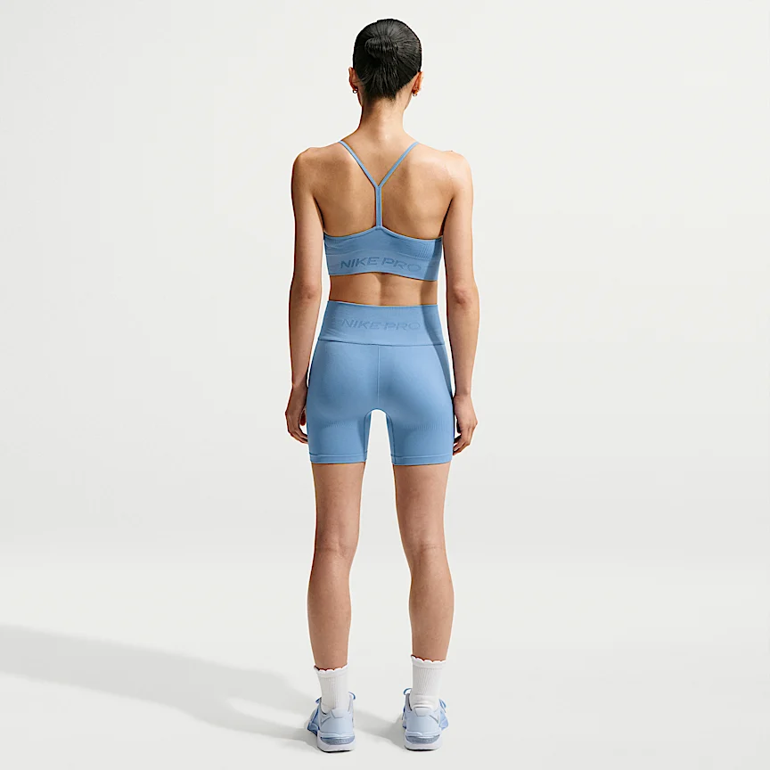 NIKE プロ シームレス — ウィメンズ ライトサポート パッディド スポーツブラ - Image 5