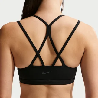 NIKE ゼンビー ストラッピー — ウィメンズ ライトサポート パッディド スポーツブラ