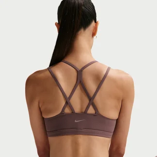 NIKE ゼンビー ストラッピー — ウィメンズ ライトサポート パッディド スポーツブラ