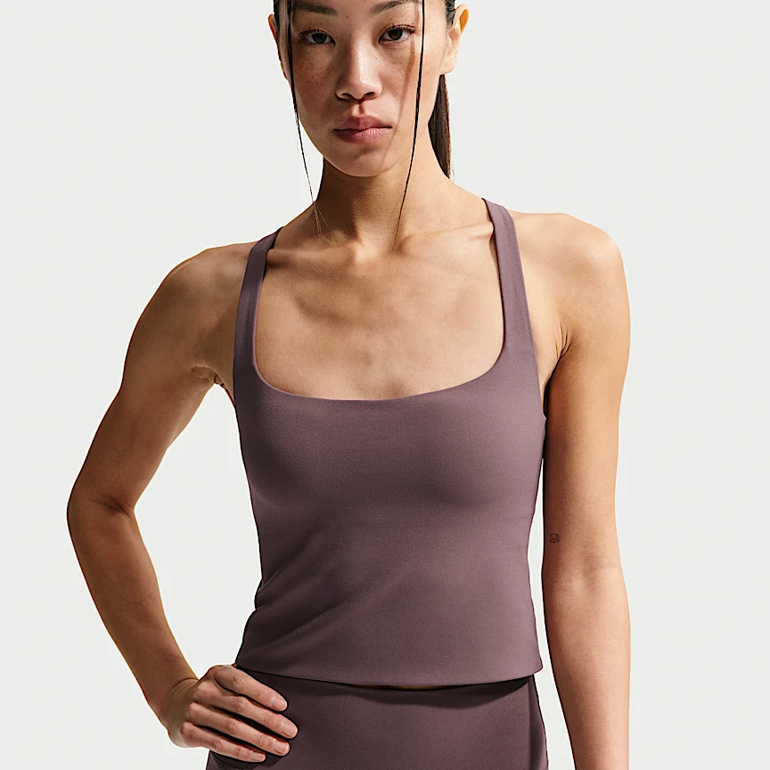 NIKE Zenvy — Women's Light Support Sports Bra Tank Top