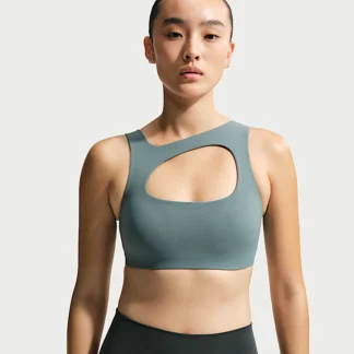 NIKE ゼンビー — ウィメンズ ライトサポート スポーツブラ (軽量裏地付き)