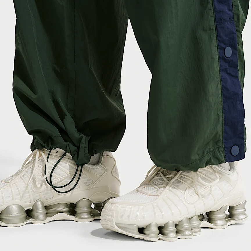 NIKE スポーツウェア — ウィメンズ ルーズ ハイウエスト パラシュート パンツ - Image 6