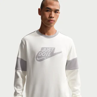 NIKE Sportswear Club — Men's Furenchi Terry Crewneck Sweatshirt