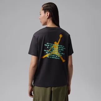 NIKE ジョーダン ブルックリン — ウィメンズ ガールフレンド Tシャツ