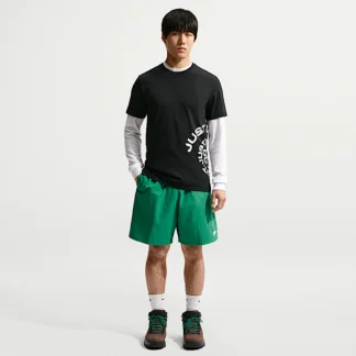 NIKE スポーツウェア クラブ — メンズ スポーツ ショートパンツ