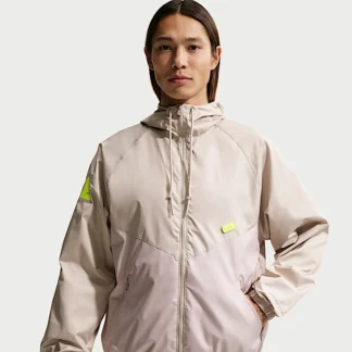 NIKE ウィンドランナー — メンズ グラフィック ウーブン ジャケット