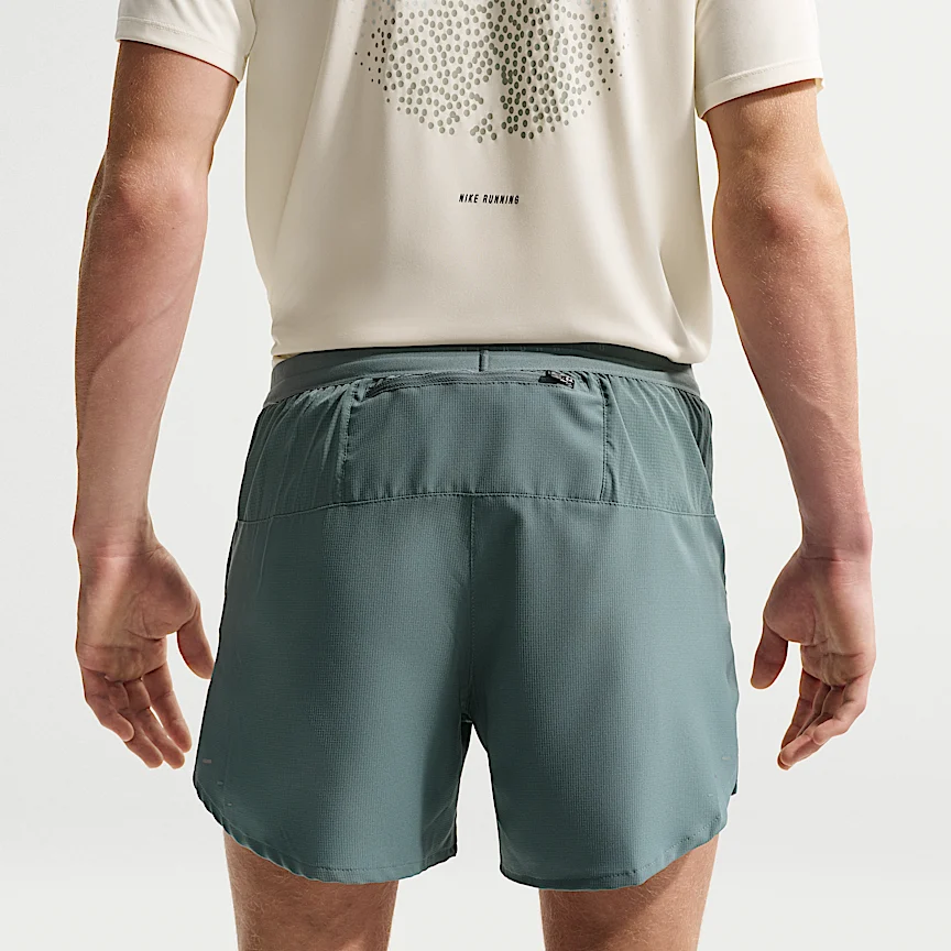 NIKE ストライド — メンズ Dri-FIT 13cm ランニングショートパンツ (インナー付き) - Image 3