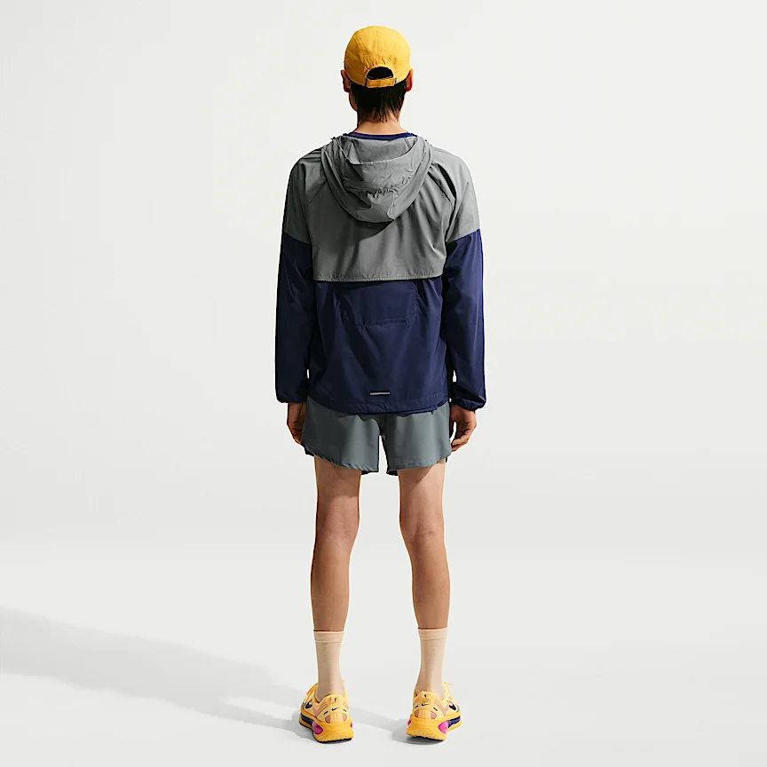 NIKE ストライド — メンズ Dri-FIT 13cm ランニングショートパンツ (インナー付き) - Image 5