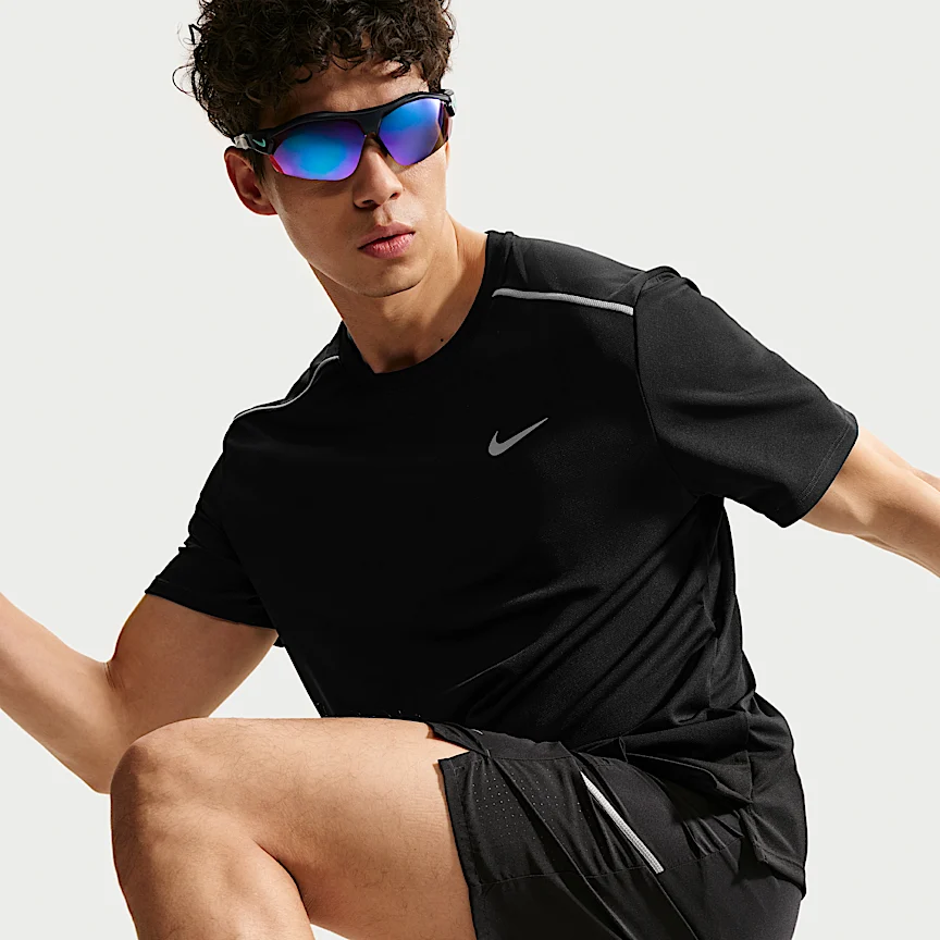 NIKE マイラー — メンズ Dri-FIT UV プロテクション ショートスリーブ ランニングトップ - Image 3