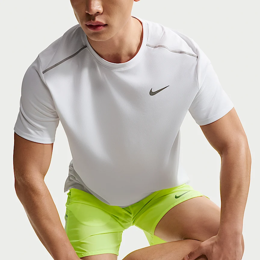 NIKE マイラー — メンズ Dri-FIT UV プロテクション ショートスリーブ ランニングトップ - Image 3