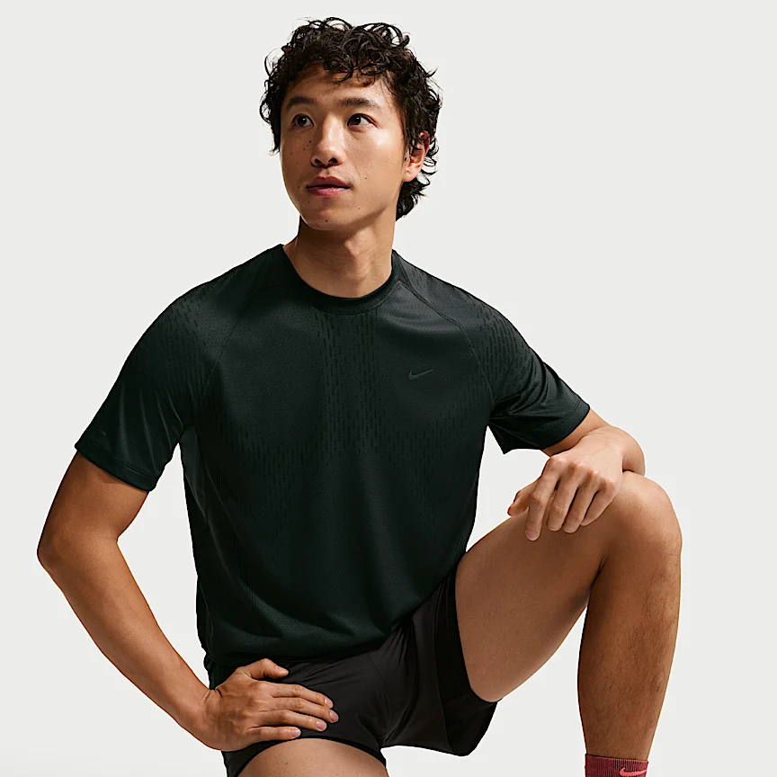 NIKE ストライド — メンズ Dri-FIT ADV ショートスリーブ ランニングトップ - Image 3