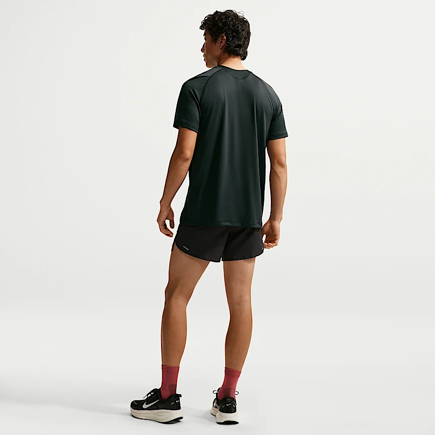 NIKE ストライド — メンズ Dri-FIT ADV ショートスリーブ ランニングトップ - Image 5