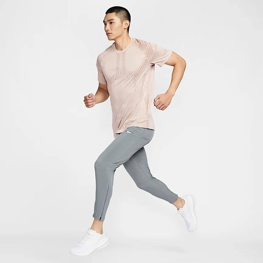 NIKE ストライド — メンズ Dri-FIT ADV ショートスリーブ ランニングトップ - Image 6