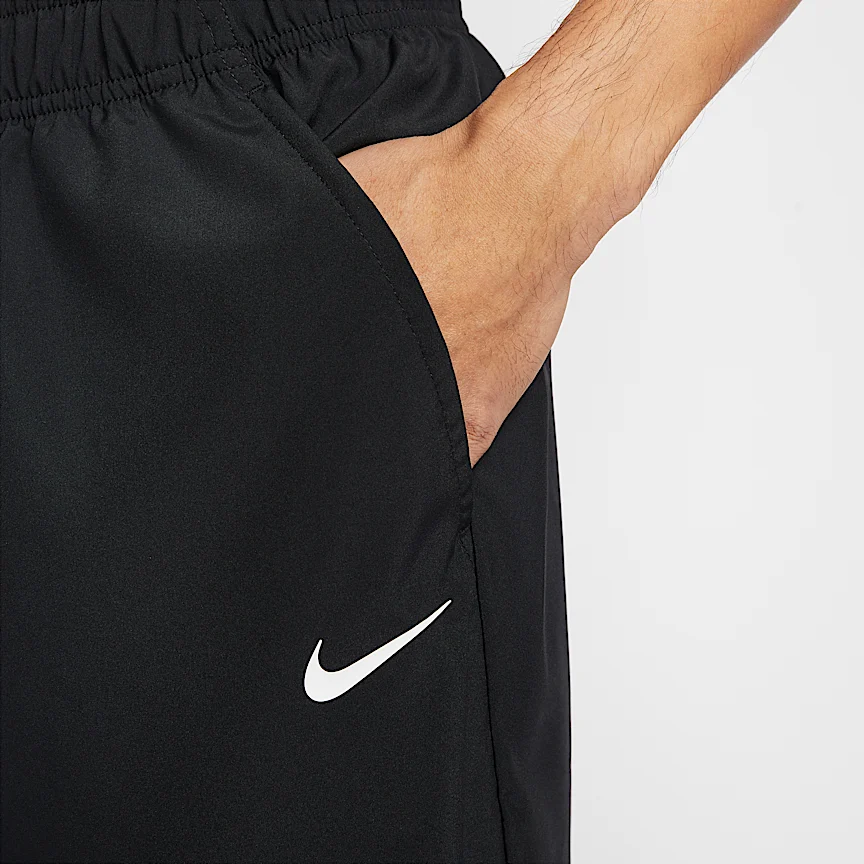 NIKE フォーム — メンズ Dri-FIT オープンヘム バーサタイル パンツ - Image 4