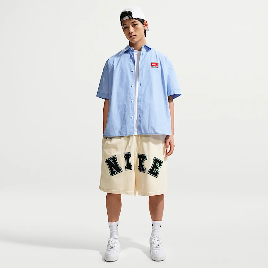 NIKE Life — メンズ ミッドウェイト ショートパンツ