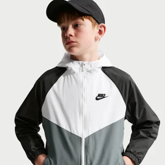 NIKE Sportswear Windrunner — Big Kids' Hooded Repel Jacket