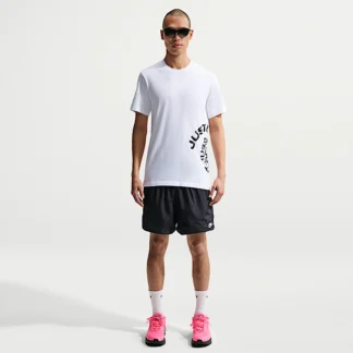 NIKE ウィンドランナー — メンズ ライトウェイト ウーブン ショートパンツ