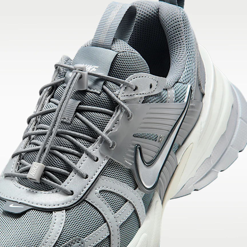 NIKE V2K ラン — ウィメンズシューズ - Image 7