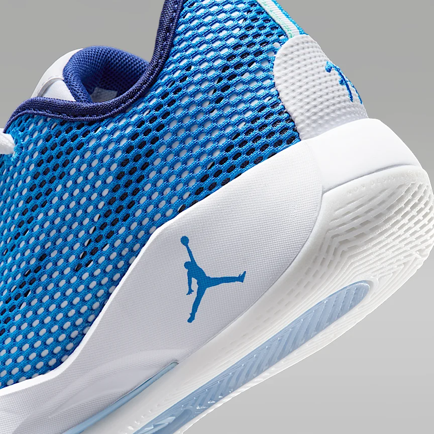 NIKE Luka 77 "Big Ticket" — Big Kids' Basketball Shoes - Image 8