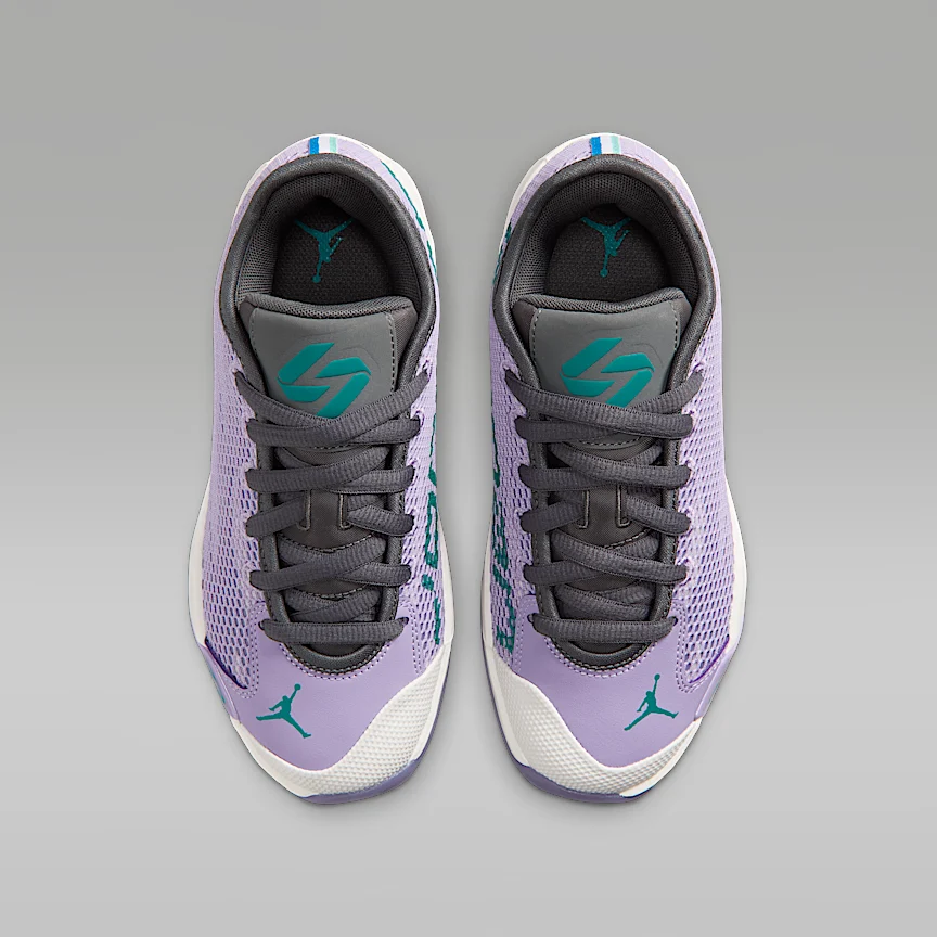 NIKE ルカ 77 — ジュニア バスケットボールシューズ - Image 4