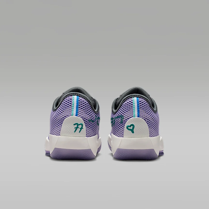 NIKE ルカ 77 — ジュニア バスケットボールシューズ - Image 6