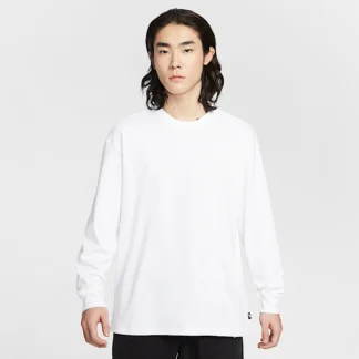 NIKE スポーツウェア プレミアム エッセンシャル — メンズ ロングスリーブ Tシャツ