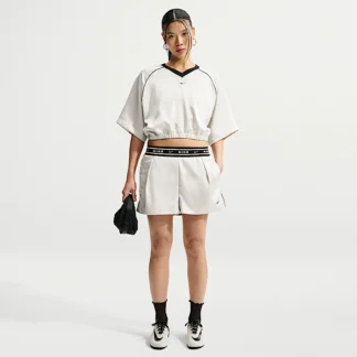 NIKE スポーツウェア — ウィメンズ ルーズ ミッドライズ サテンショートパンツ