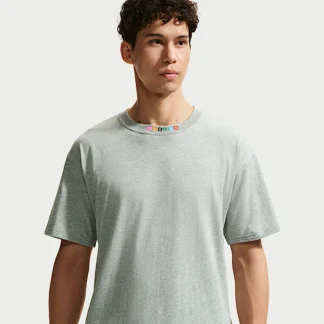 NIKE SB — スケートボード Tシャツ