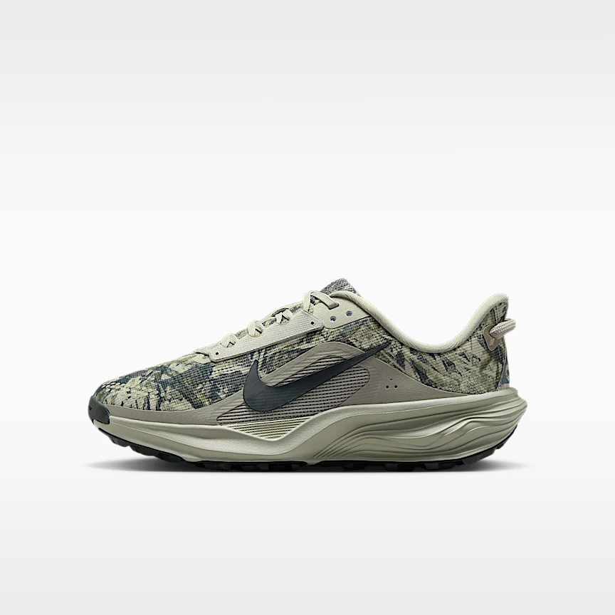 NIKE ACG ペガサス トレイル — ジュニア ランニングシューズ
