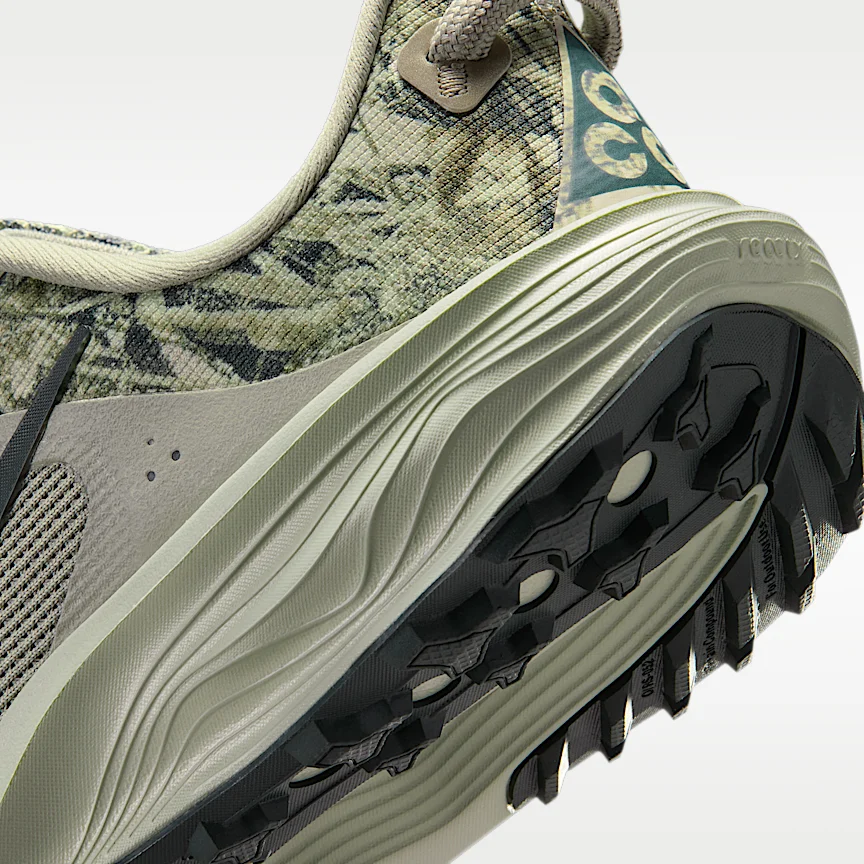 NIKE ACG ペガサス トレイル — ジュニア ランニングシューズ - Image 8