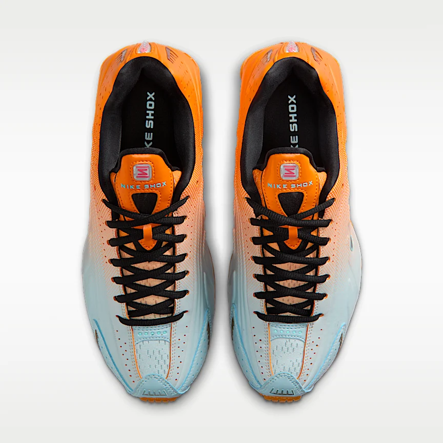 NIKE ショックス R4 — ウィメンズシューズ - Image 4