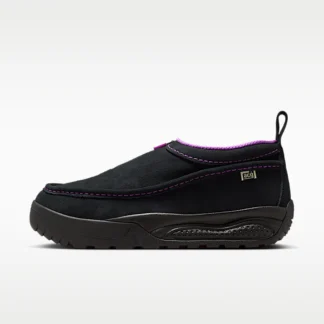 NIKE ACG アイジー SE — メンズシューズ