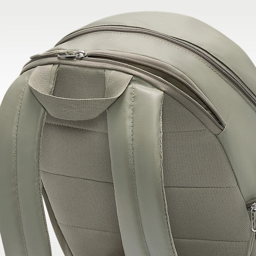 NIKE Heritage Eugene 2.0 — Winterized Backpack (20L) - Image 5